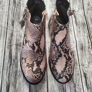 Time and Tru snake reptile tan black ankle boots